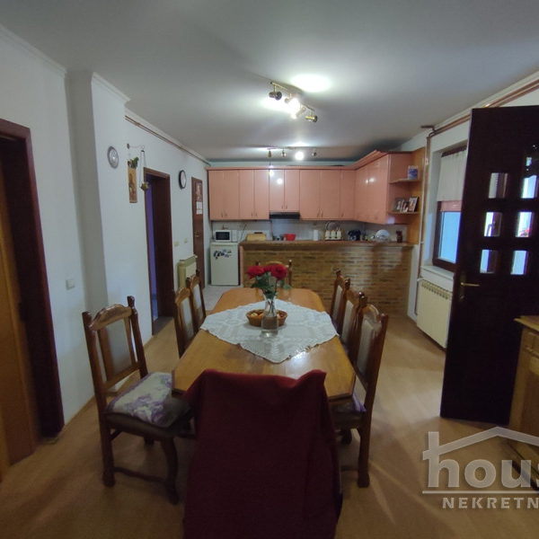 Kuća na prodaju, Centar, Novi Sad, 462m², 391.400 €