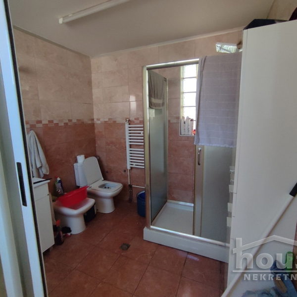 Kuća na prodaju, Futog, Novi Sad, 150m², 1. sprat, 257.500 €