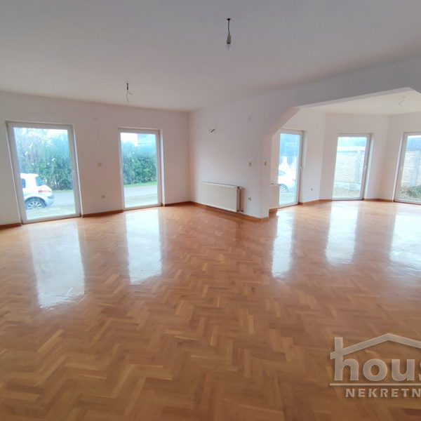 Kuća Prodaja Novi Sad  296 m2