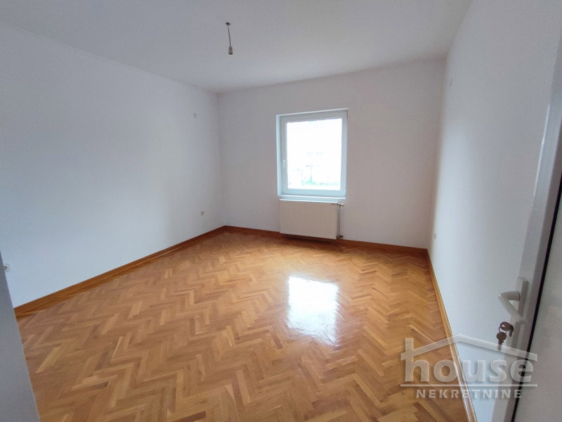 IMG-20221207-101220 Kuća na prodaju, Klisa, Novi Sad, 296m², 250.000 €