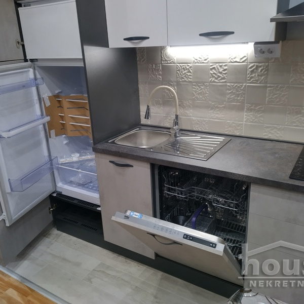 Stan Izdavanje Novi Sad  25 m2