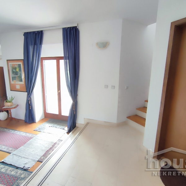 Kuća na prodaju, Bocke, Novi Sad, 250m², 412.000 €