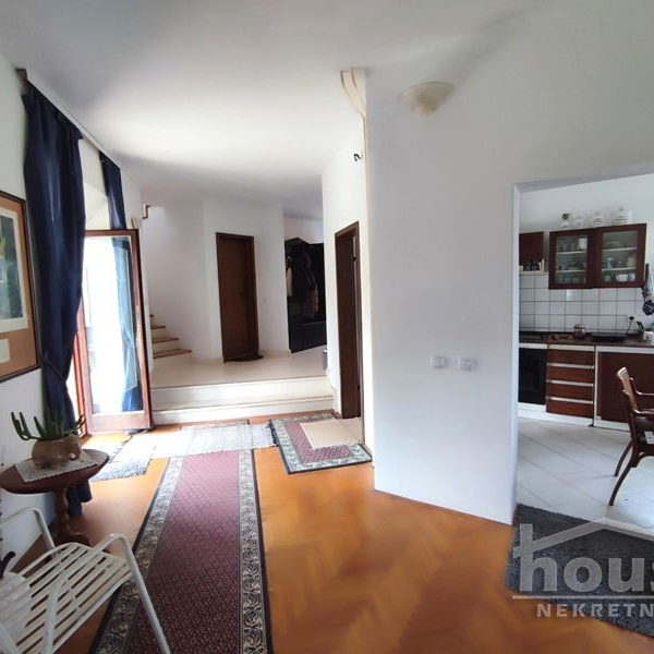 Kuća Prodaja Novi Sad  250 m2