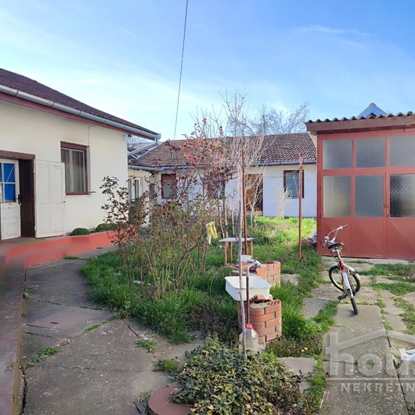Kuća na prodaju, Avijatičarsko Naselje, Novi Sad, 244m², 257.500 €