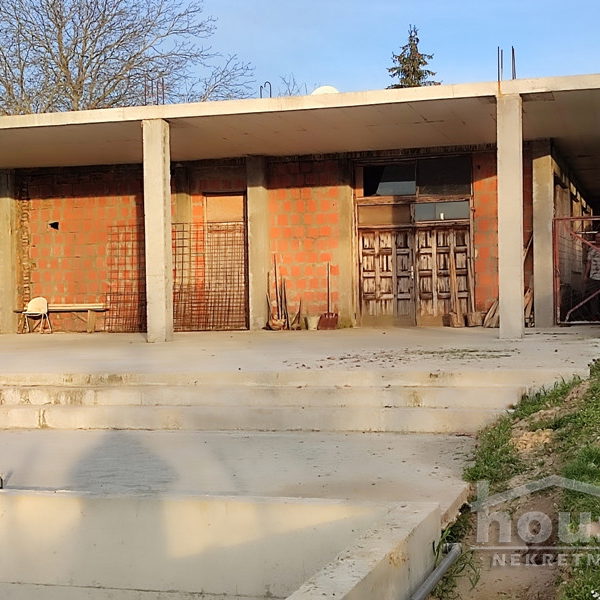 Kuća na prodaju, Popovica, Novi Sad, 266m², 500.000 €