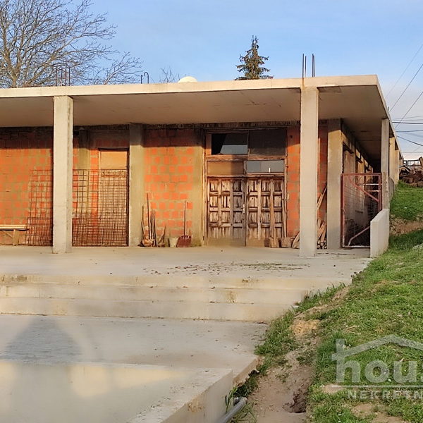 Kuća na prodaju, Popovica, Novi Sad, 266m², 500.000 €