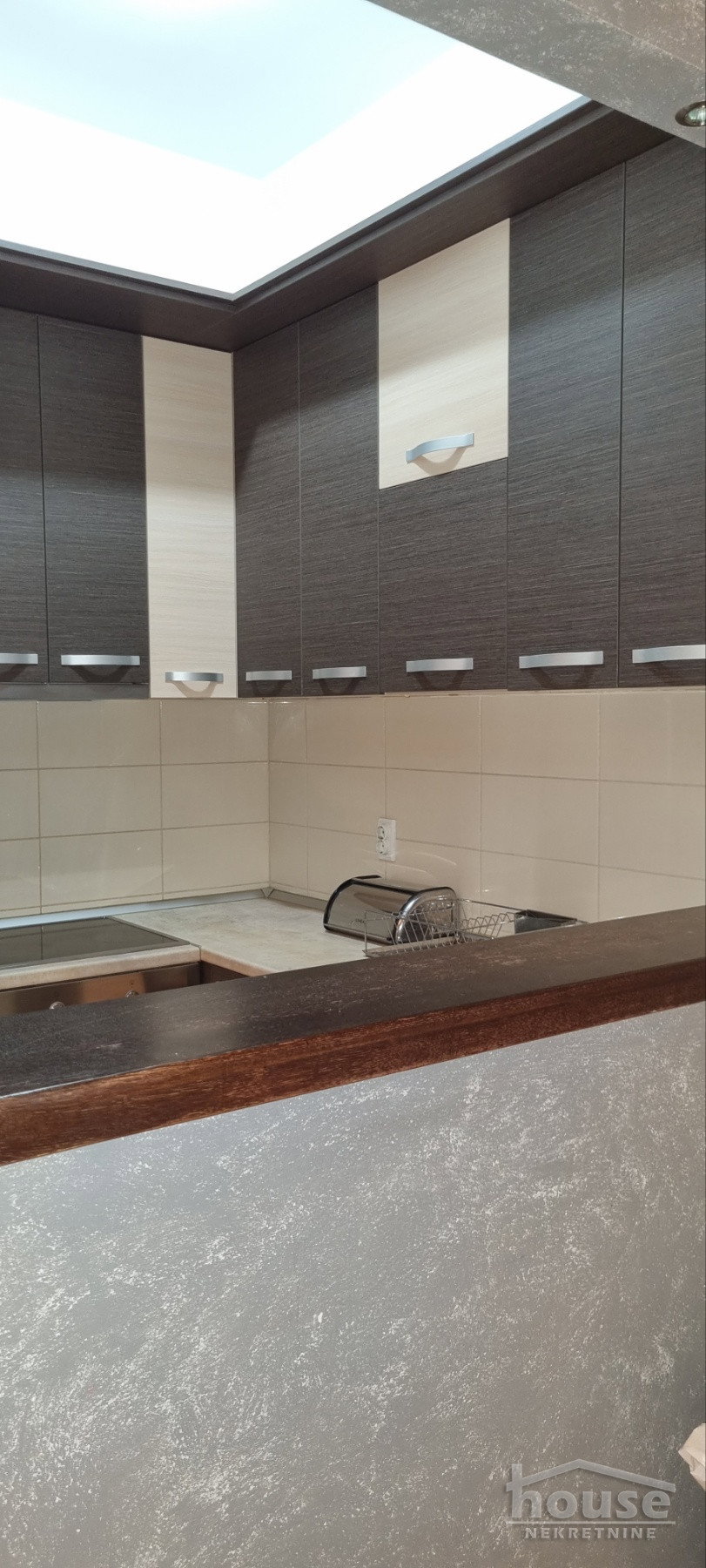Dvosoban stan za izdavanje, Bulevar Oslobođenja, Novi Sad, 47m², 500 €/mes