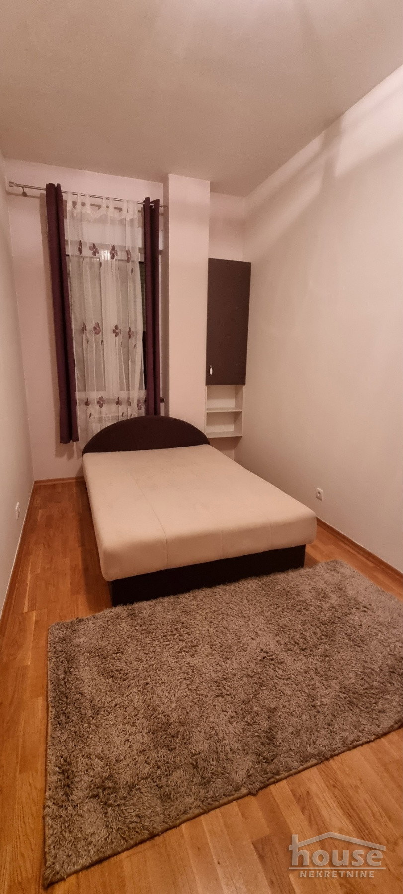 Dvosoban stan za izdavanje, Bulevar Oslobođenja, Novi Sad, 47m², 500 €/mes