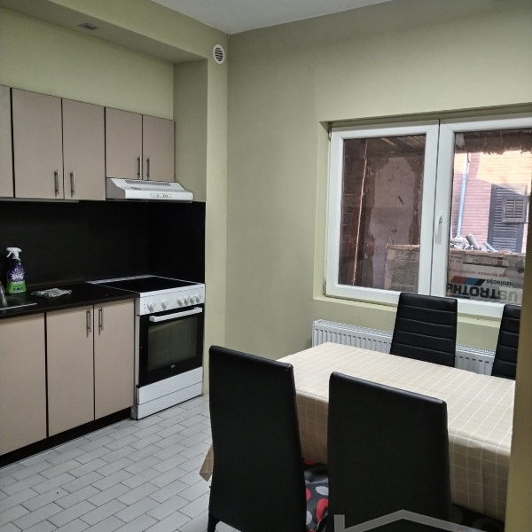 Kuća Prodaja Novi Sad  300 m2