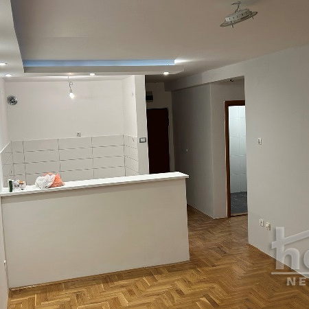 Stan Prodaja Novi Sad  54 m2