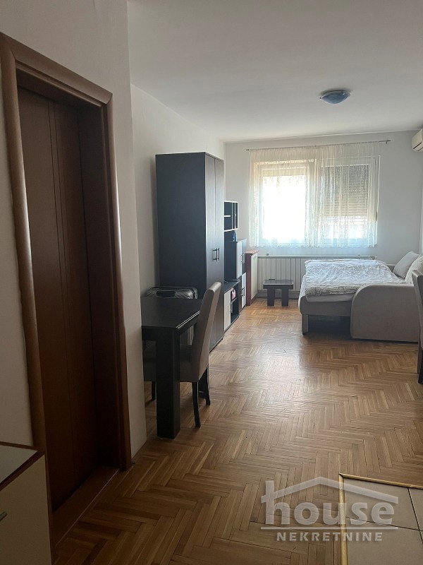 Stan Izdavanje Novi Sad  25 m2