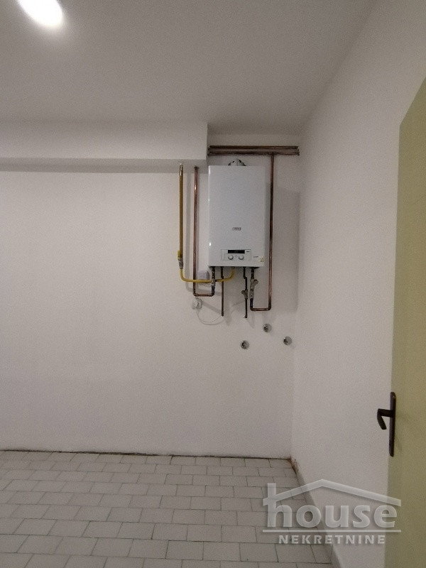 Kuća na prodaju, Rakovac, Beočin, 300m², 329.600 €
