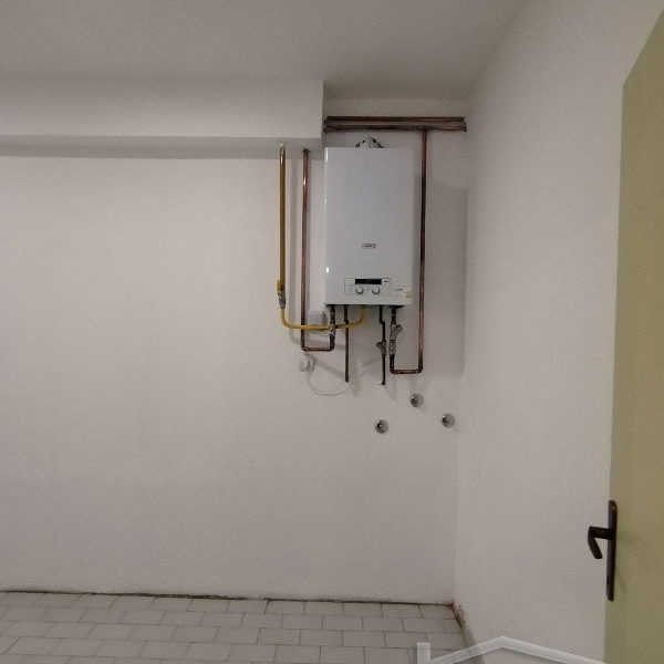 Kuća na prodaju, Rakovac, Beočin, 300m², 329.600 €