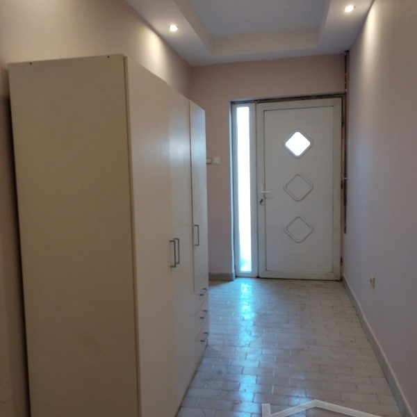 Kuća na prodaju, Rakovac, Beočin, 300m², 329.600 €