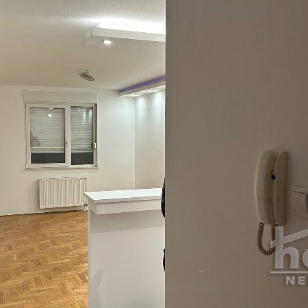 Stan Prodaja Novi Sad  54 m2