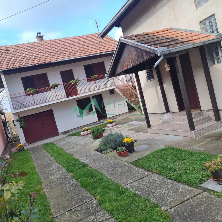 Kuća na prodaju, Crvenka, Kula, 260m², 82.400 €