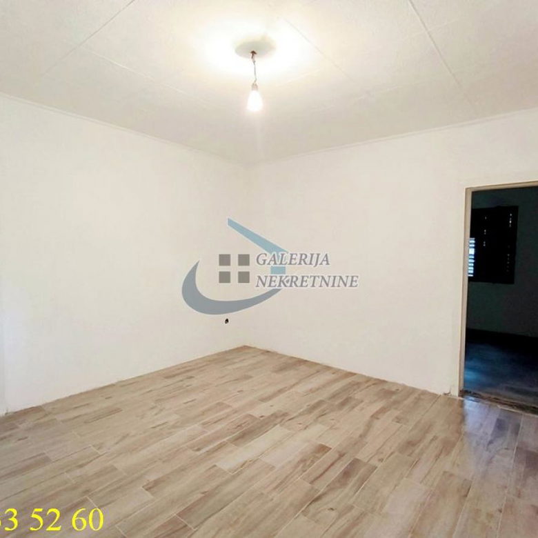 Kuća na prodaju, Mali Mokri Lug, Beograd, 59m², 108.000 €