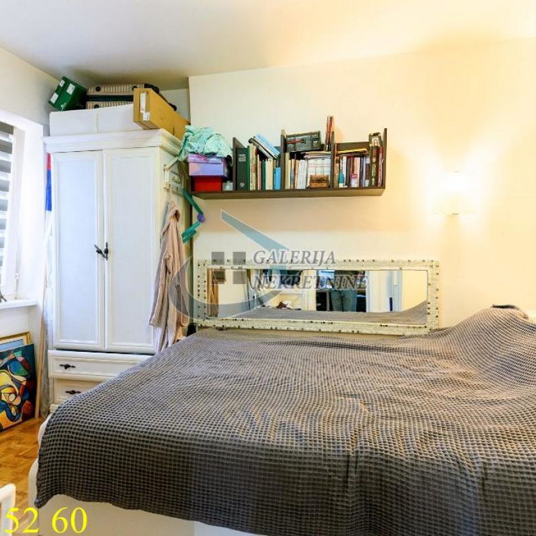 Dvoiposoban stan na prodaju, Trg Nikole Pašića, Beograd, 44m², 270.000 €