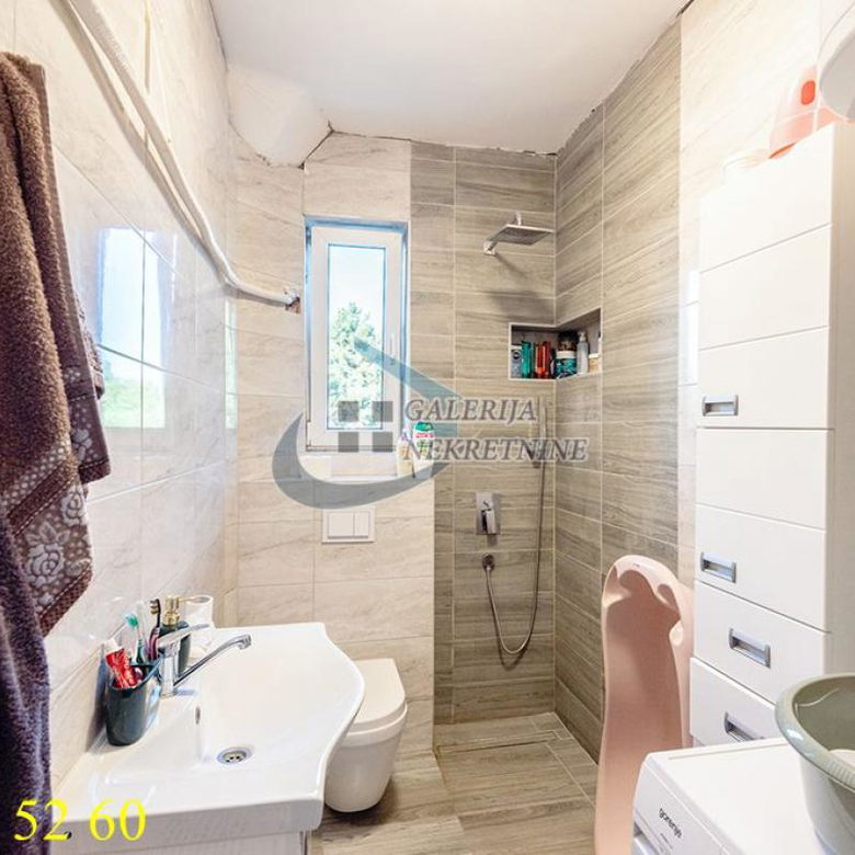 Trosoban stan na prodaju, Bogoslovija, Beograd, 56m², 175.000 €