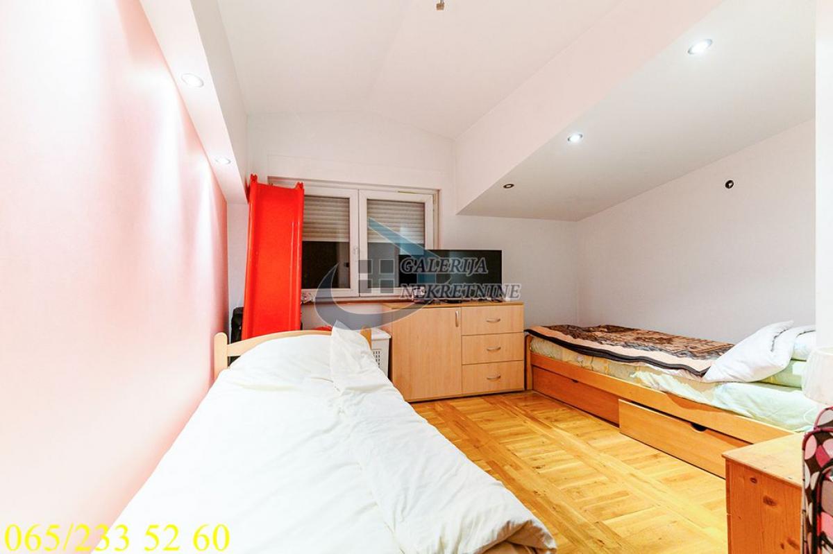 actionimagesite31agencygalerijanekimg27qbvpt7bz-11 Trosoban stan na prodaju, Karaburma, Beograd, 72m², 4. sprat, 155.000 €