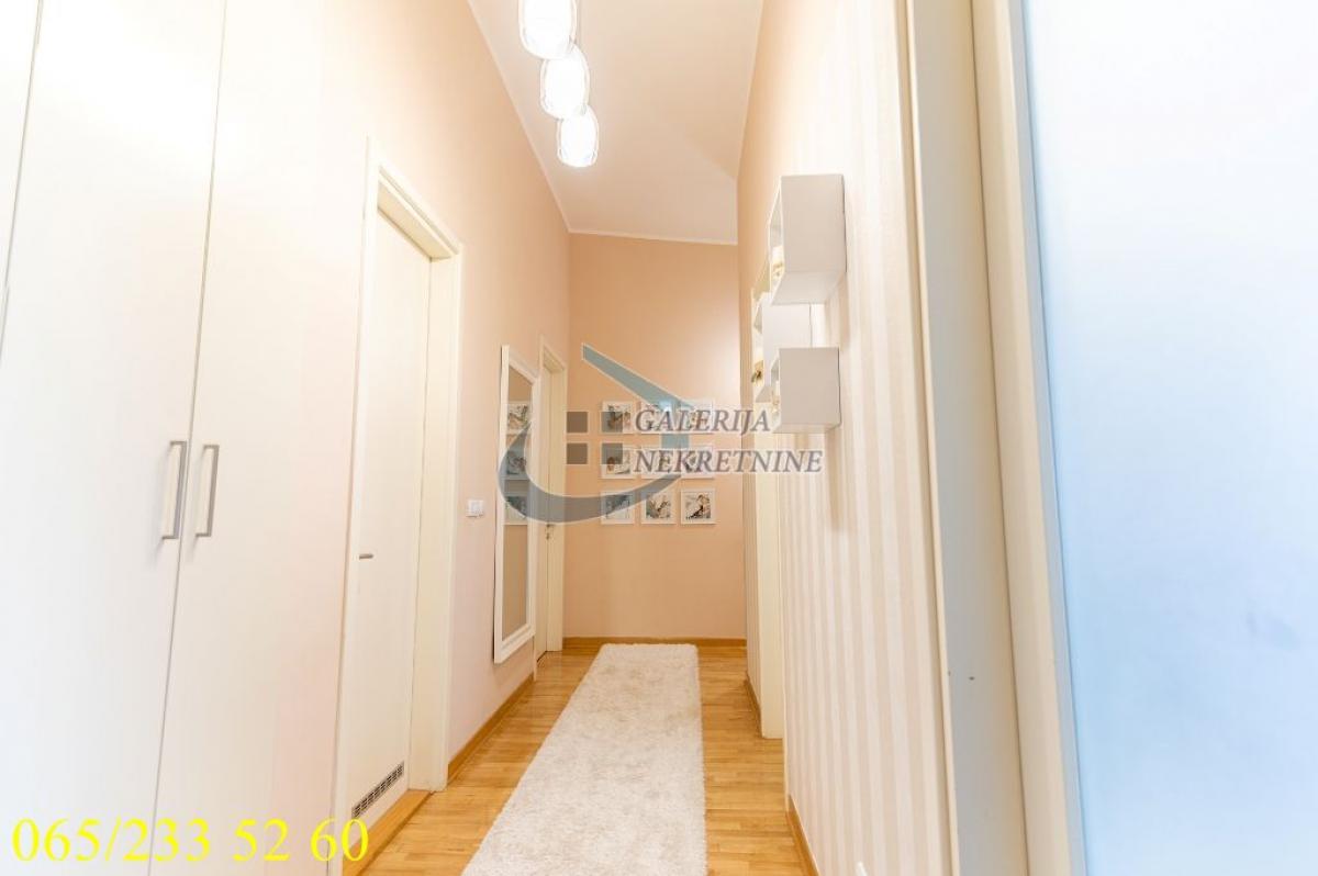 actionimagesite31agencygalerijanekimg2mjta73au7-19 Četvorosoban stan na prodaju, Blok 67 – Belville, Beograd, 94m², 535.000 €