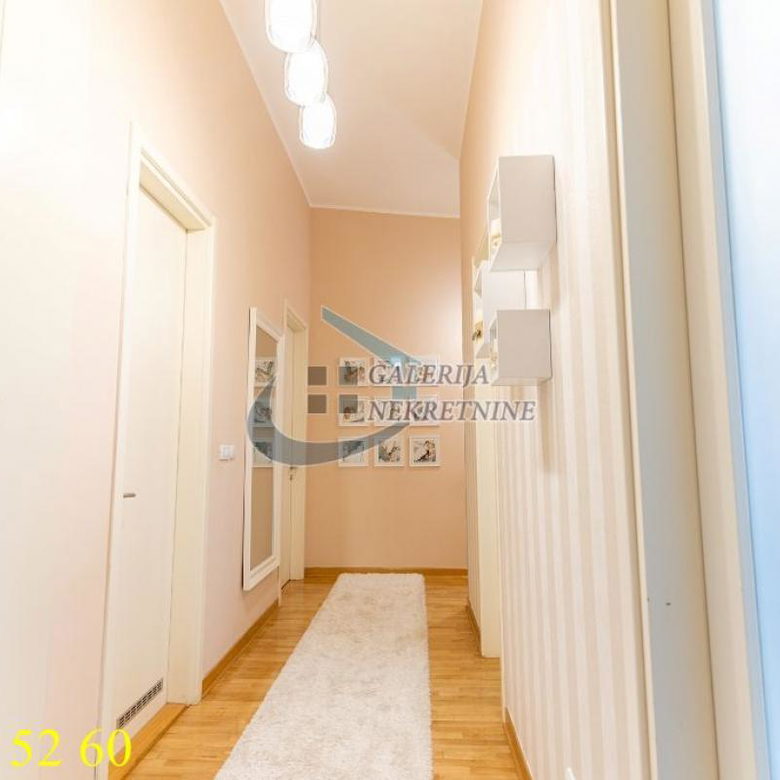 Četvorosoban stan na prodaju, Blok 67 – Belville, Beograd, 94m², 535.000 €