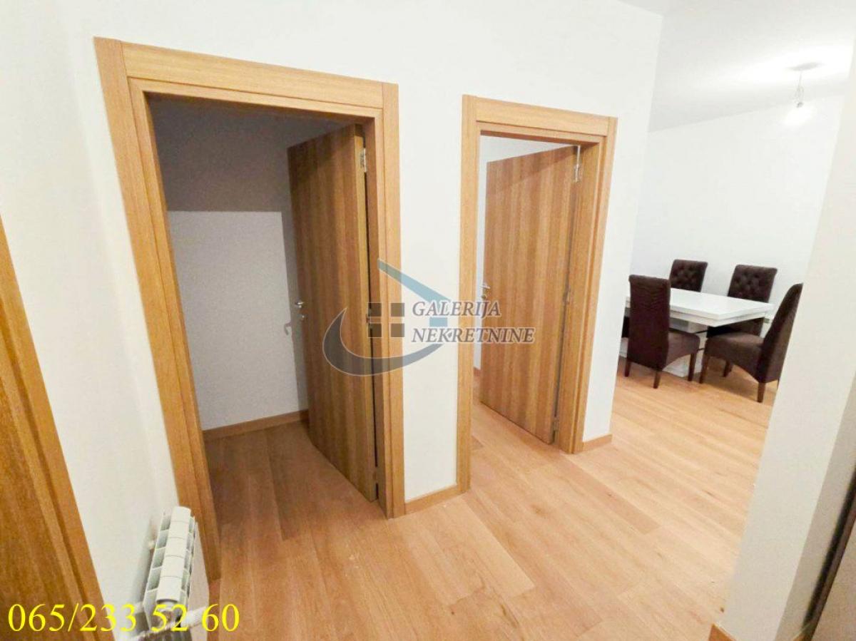 actionimagesite31agencygalerijanekimg40wiktqedn-20 Trosoban stan na prodaju, Kluz, Beograd, 67m², 3. sprat, 240.000 €