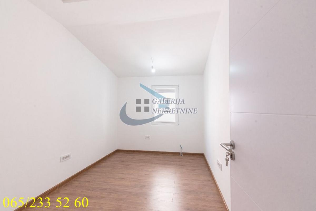 actionimagesite31agencygalerijanekimg4448vxadch-19 Trosoban stan na prodaju, Hala Pionir, Beograd, 68m², 237.500 €