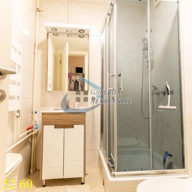 Četvorosoban stan na prodaju, Blok 67 – Belville, Beograd, 94m², 535.000 €