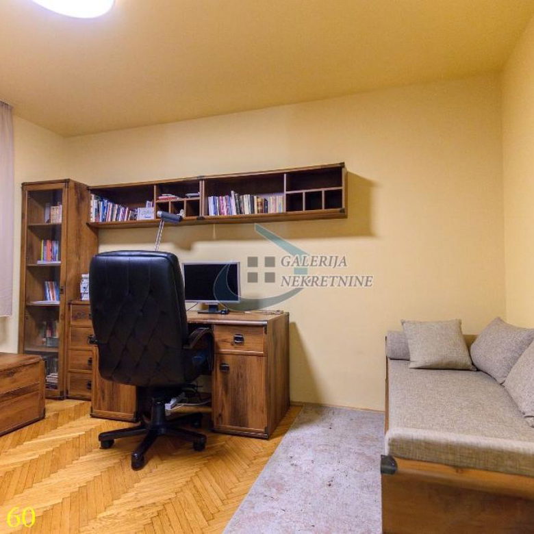 Četvorosoban stan na prodaju, Gradska Bolnica, Beograd, 104m², 3. sprat, 348.000 €