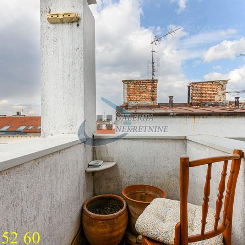 Trosoban stan na prodaju, Atelje 212, Beograd, 78m², 4. sprat, 315.000 €
