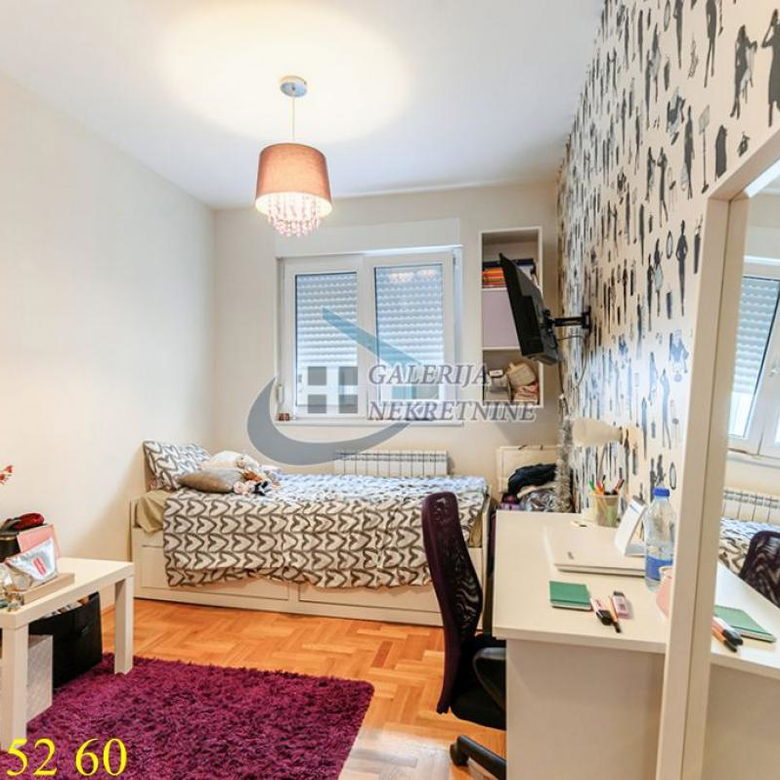 Trosoban stan na prodaju, Učiteljsko Naselje, Beograd, 58m², 199.000 €