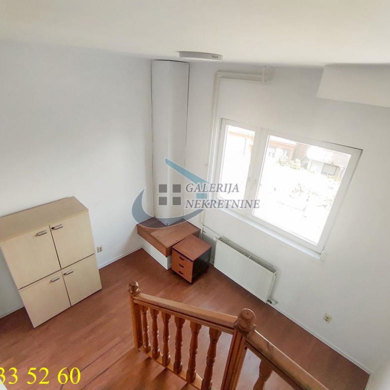 Četvorosoban stan za izdavanje, Bioskop Voždovac, Beograd, 176m², 1.500 €/mes
