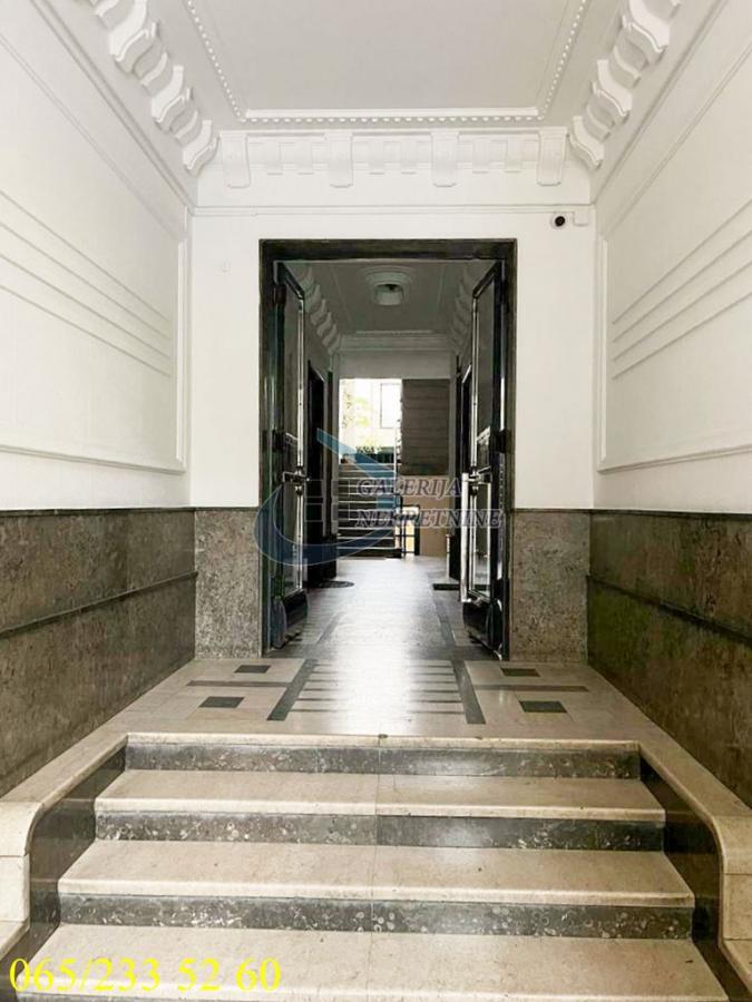 Trosoban stan na prodaju, Studentski Trg, Beograd, 77m², 4. sprat, 377.000 €
