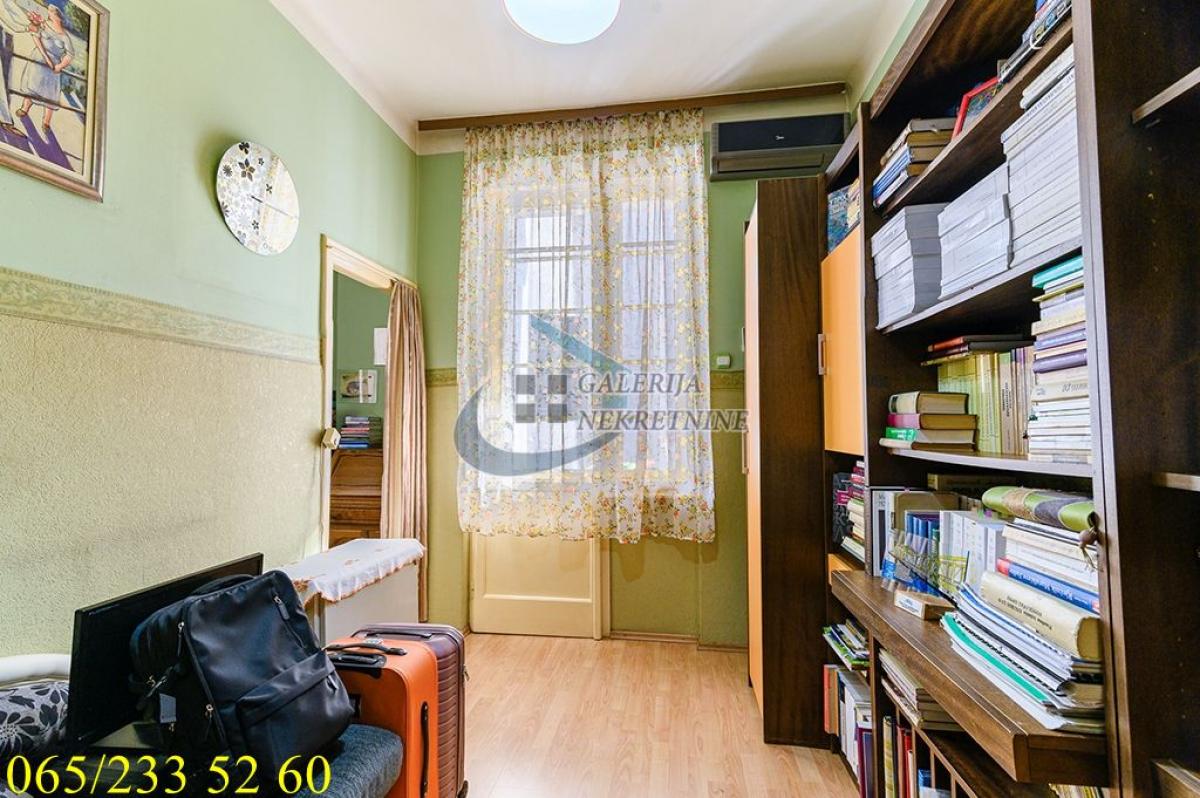 Trosoban stan na prodaju, Slavija, Beograd, 85m², 360.000 €