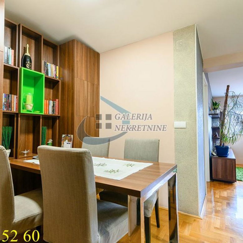 Trosoban stan na prodaju, Učiteljsko Naselje, Beograd, 58m², 199.000 €