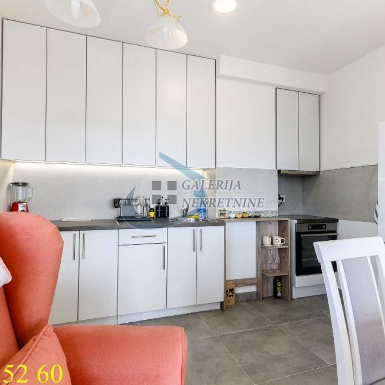 Dvosoban stan na prodaju, Blok 58, Beograd, 62m², 345.000 €