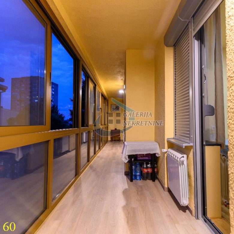 Četvorosoban stan na prodaju, Gradska Bolnica, Beograd, 104m², 3. sprat, 348.000 €
