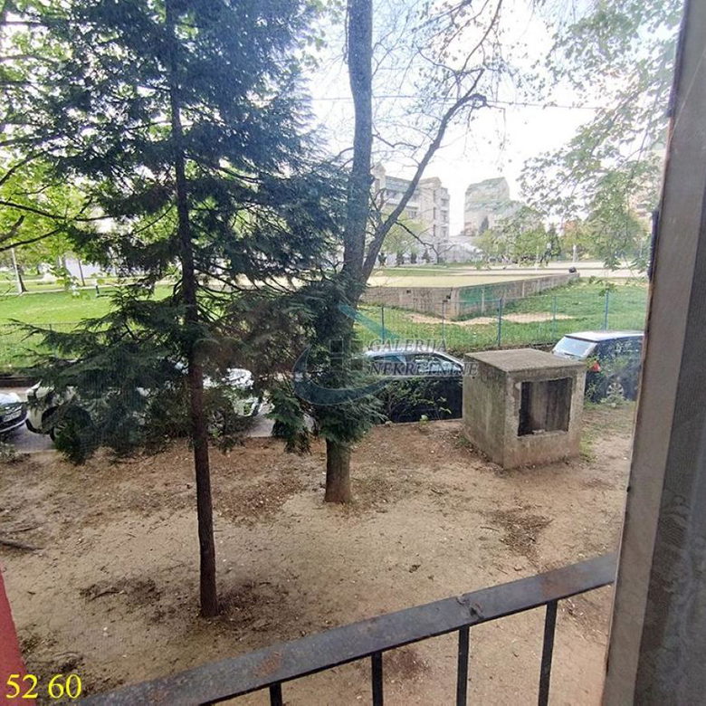 Dvoiposoban stan na prodaju, Labudovo Brdo, Beograd, 64m², 177.000 €