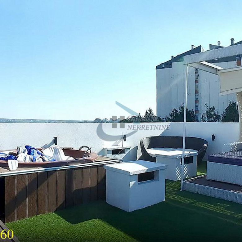 Četvoroiposoban stan na prodaju, Skojevsko Naselje, Beograd, 270m², 580.000 €