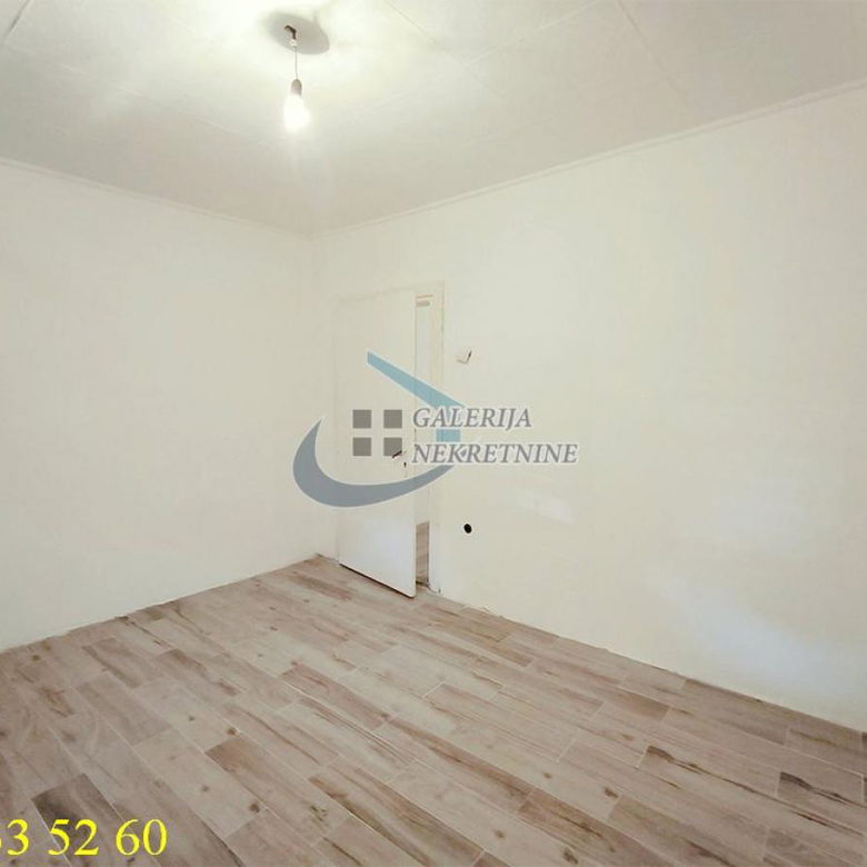 Kuća na prodaju, Mali Mokri Lug, Beograd, 59m², 108.000 €