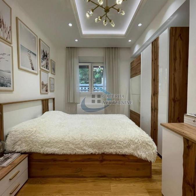 Četvorosoban stan na prodaju, Dedinje, Beograd, 175m², 950.000 €