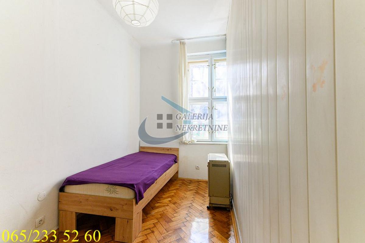 Dvoiposoban stan na prodaju, Skadarlija, Beograd, 57m², 258.000 €