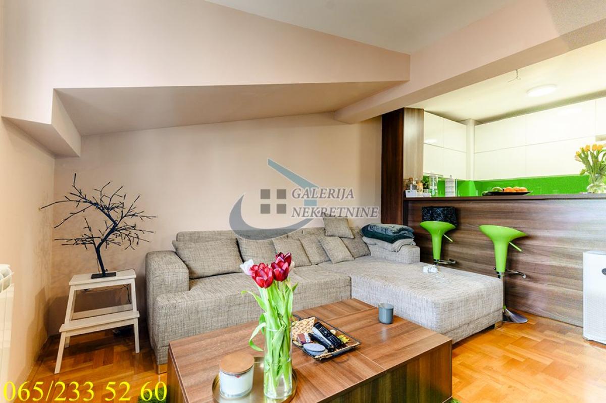 Trosoban stan na prodaju, Učiteljsko Naselje, Beograd, 58m², 199.000 €