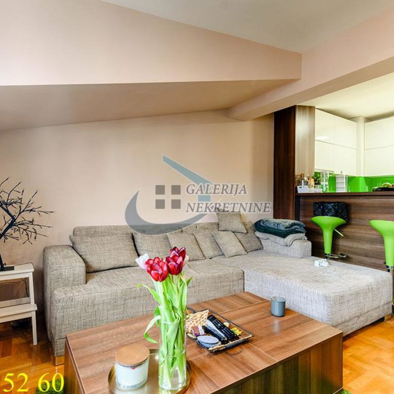 Trosoban stan na prodaju, Učiteljsko Naselje, Beograd, 58m², 199.000 €