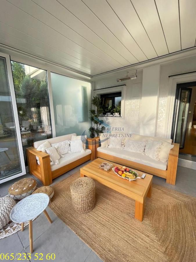 Četvorosoban stan na prodaju, Dedinje, Beograd, 175m², 950.000 €