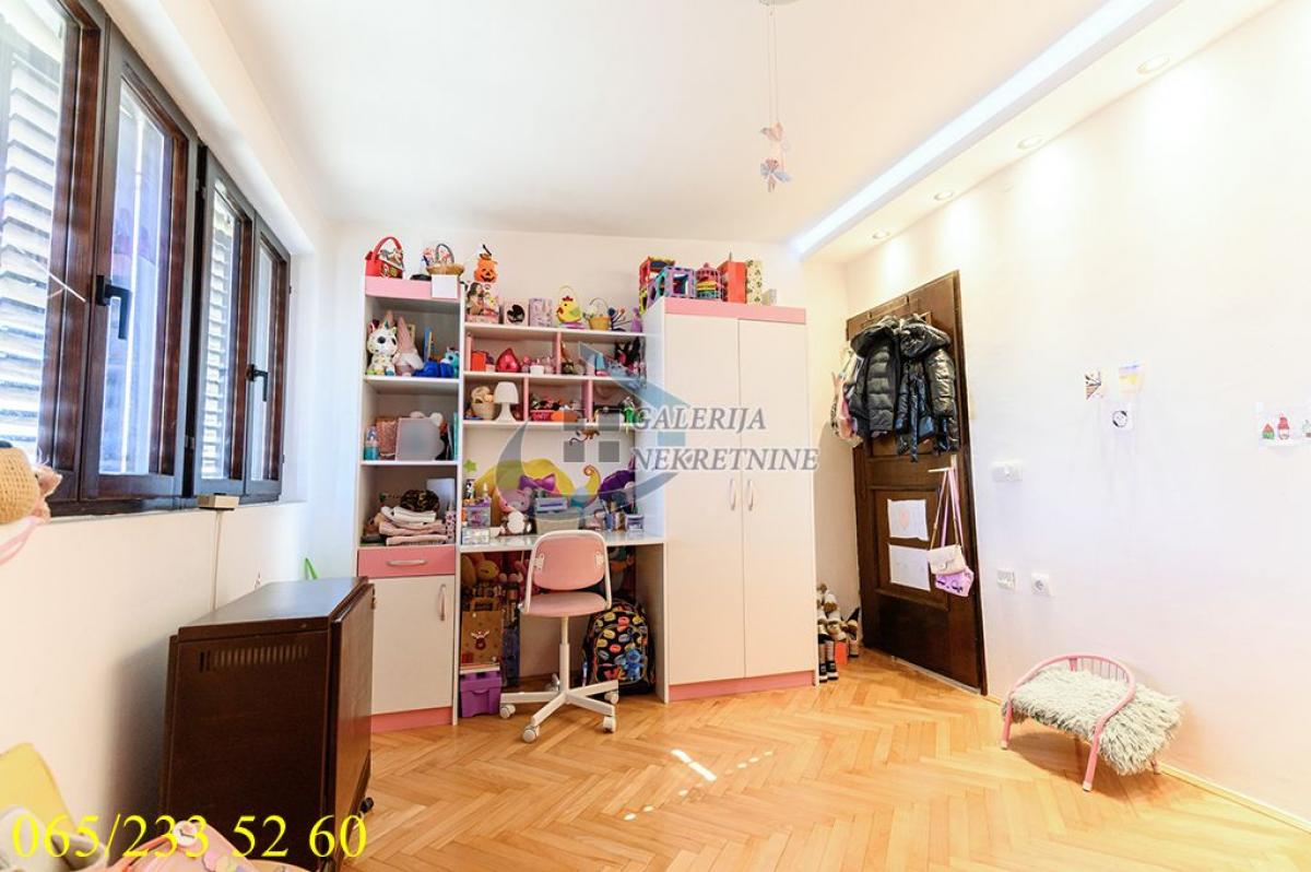 actionimagesite31agencygalerijanekimgcw86e6nout-18 Četvorosoban stan na prodaju, Đeram Pijaca, Beograd, 81m², 300.000 €