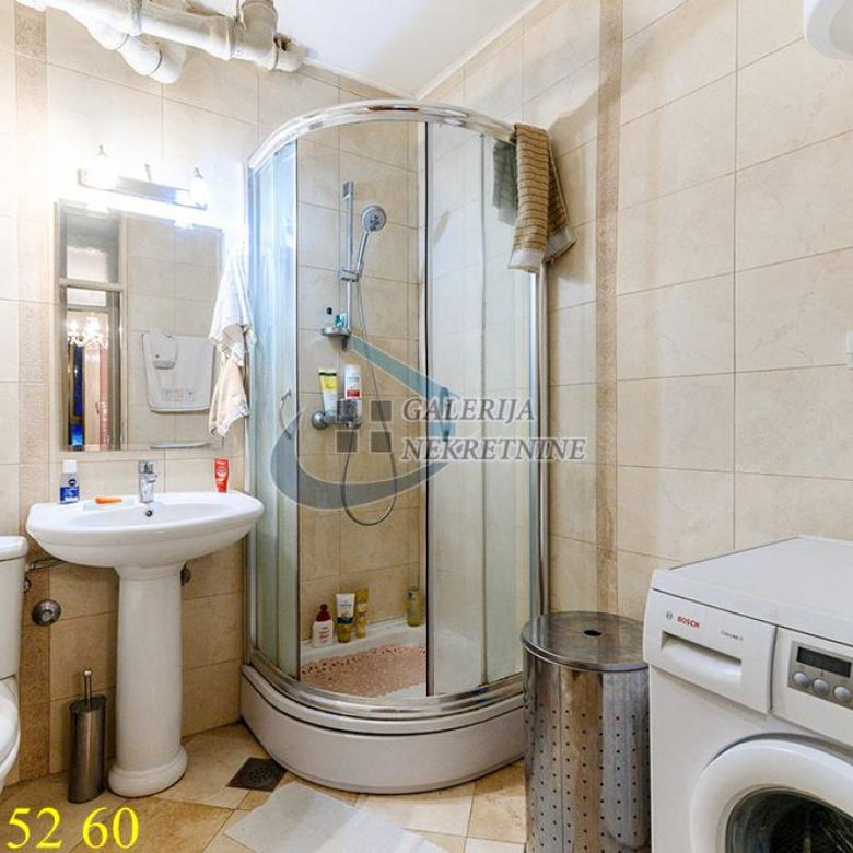 Troiposoban stan na prodaju, Karađorđev Park, Beograd, 73m², 299.000 €