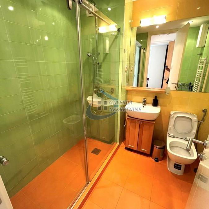 Trosoban stan na prodaju, Blok 67 – Belville, Beograd, 106m², 380.000 €