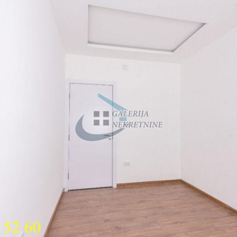 Trosoban stan na prodaju, Hala Pionir, Beograd, 68m², 237.500 €